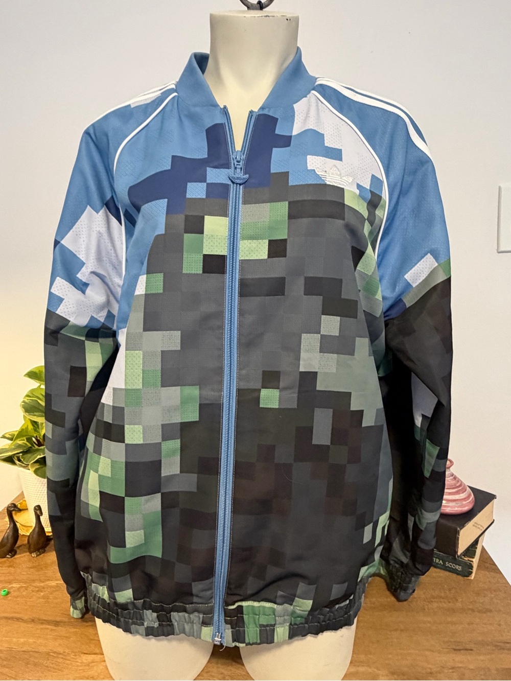 adidas Originals x A Minecraft Movie Track Jacket Youth L 13-14 Pixel